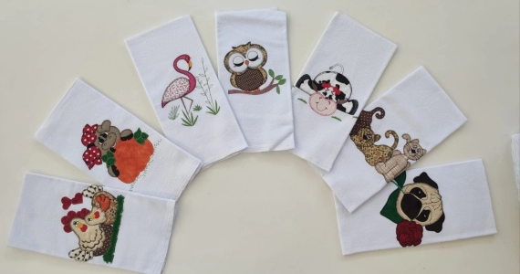 KIT COM 7 GUARDANAPOS P/ ACABAMENTO - BICHOS